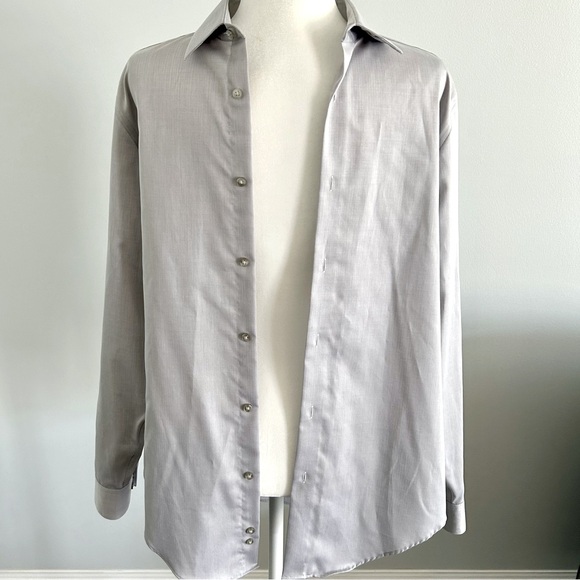 Calvin Klein Other - Calvin Klein Men’s Dress Shirt; Size 15 - 32/33; Slim Fit; Performance Non-Iron